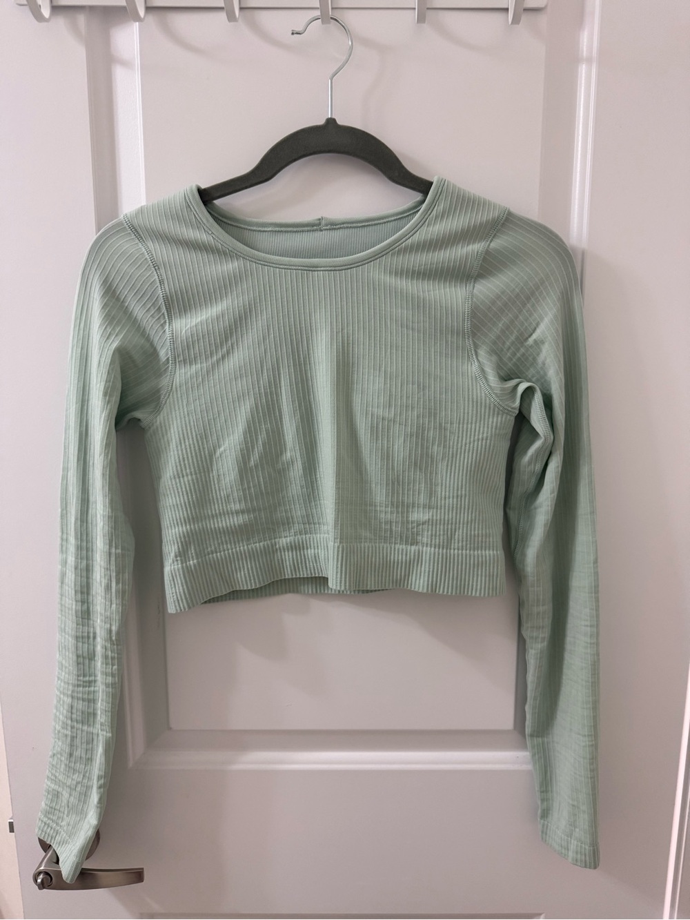 Lululemon Ebb to street long sleeve Crop Top - Mint Green